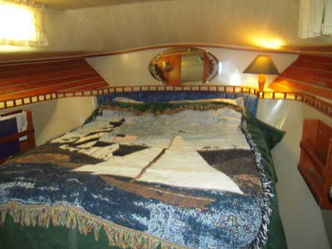 Lancer 38, 1982 sailboat