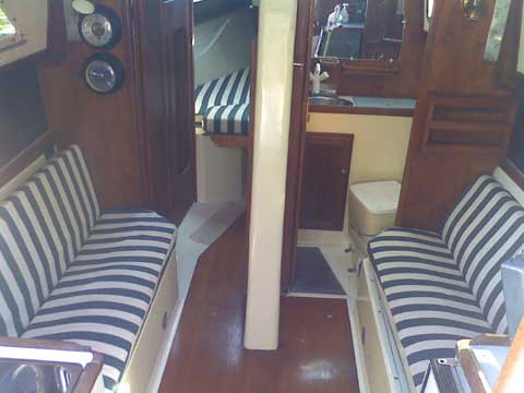 Stellar 30, 1986 sailboat