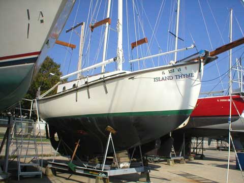 Aquarius Pilot Cutter 24 sailboat
