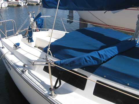 Catalina 22 sailboat