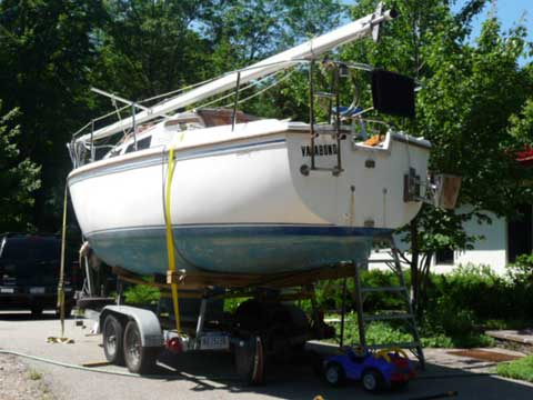 Catalina 25 sailboat