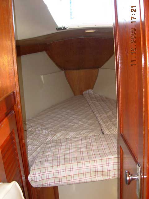 Catalina 27 sailboat