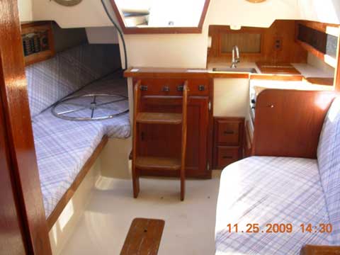 Catalina 27 sailboat