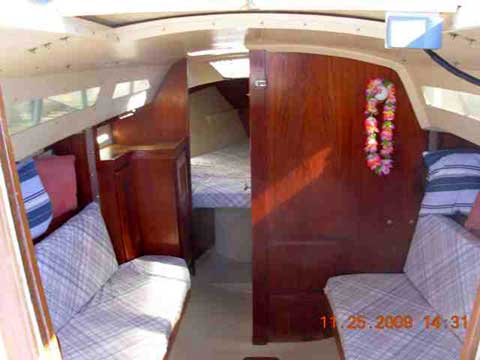 Catalina 27 sailboat