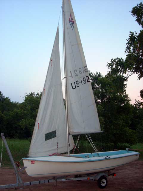 Coronado 15 sailboat
