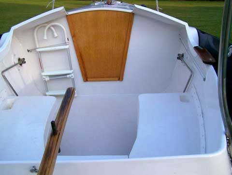 Dovekie 21 sailboat