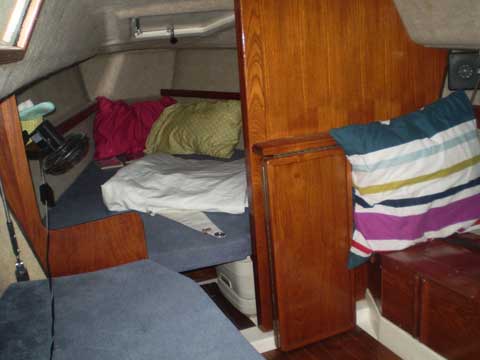 Hunter 23 sailboat