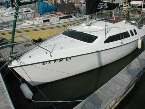 Hunter 23.5 sailboat