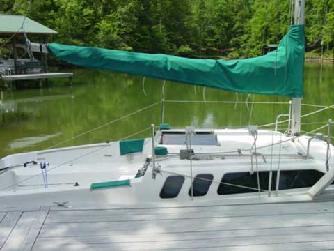 Hunter 23.5 sailboat