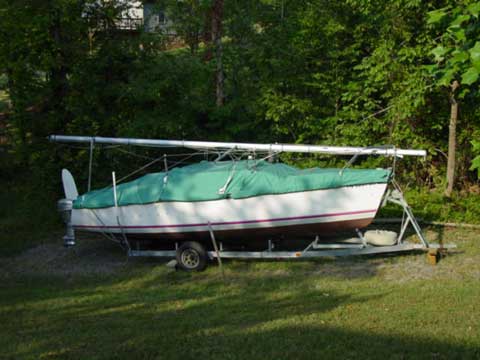 Hunter 23.5 sailboat