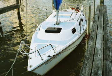 1987 Laguna 24