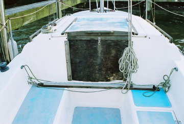 1987 Laguna 24
