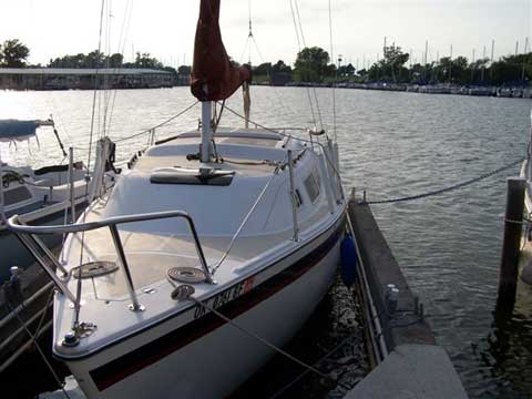 Laguna 26, 1982 sailboat