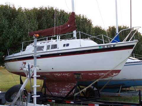Laguna 26, 1982 sailboat