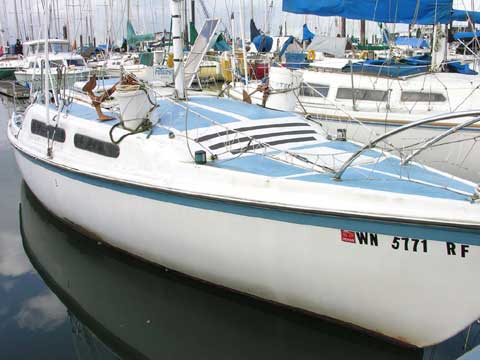 Macgregor 25 sailboat