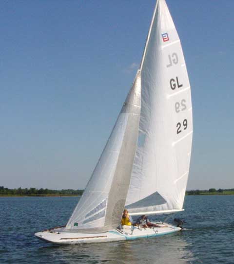 Johnson E Scow 28 sailboat
