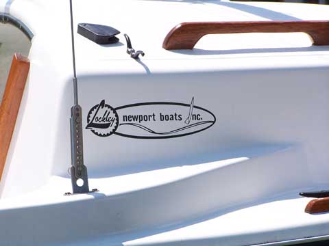 Newport 17