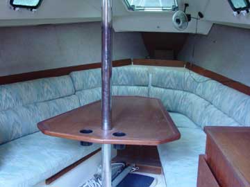 1989 Pearson 27