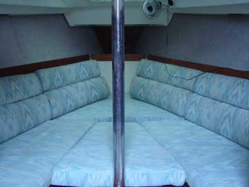 1989 Pearson 27