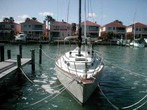 Pearson 32