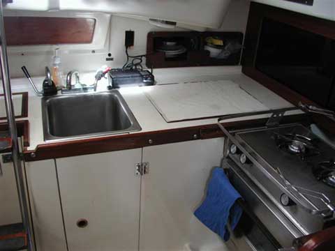 Pearson 323