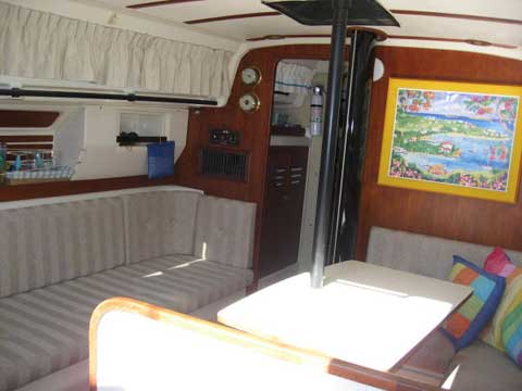 Pearson 323 sailboat