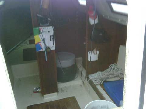 S2 6.9 sailboat