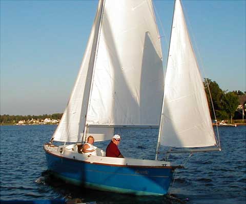 Sunseeker 23 sailboat