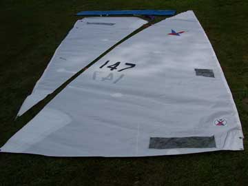 1994 Vanguard 15 sailboat