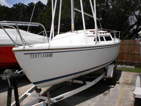 Catalina 22 Swing Keel, 1986 sailboat