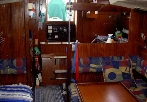 Dufour 35, 1981 sailboat