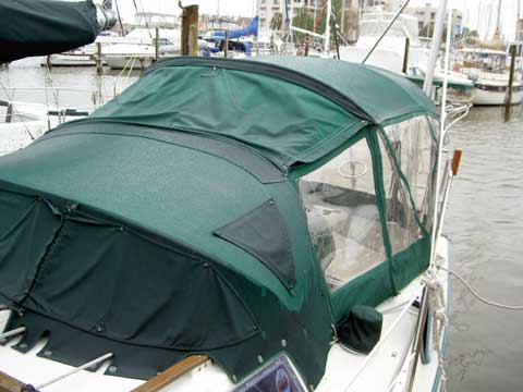 Dufour 35, 1981 sailboat