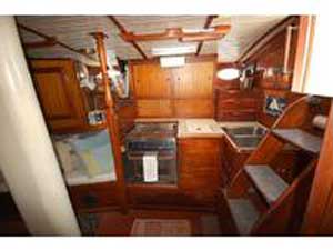 Ericson 36C, 1977 sailboat