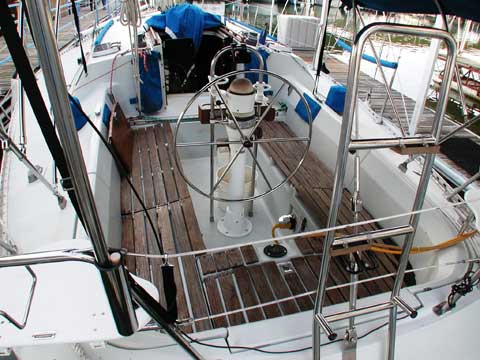 Kirie Elite 37, 1984 sailboat