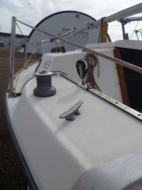 Newport Lockley, 1981, LN-19 sailboat