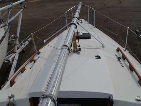 Newport Lockley, 1981, LN-19 sailboat