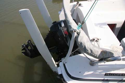 MacGregor 26X, 2000 sailboat