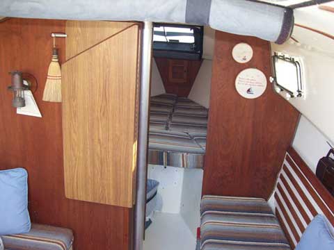 Watkins 25, 1983 sailboat