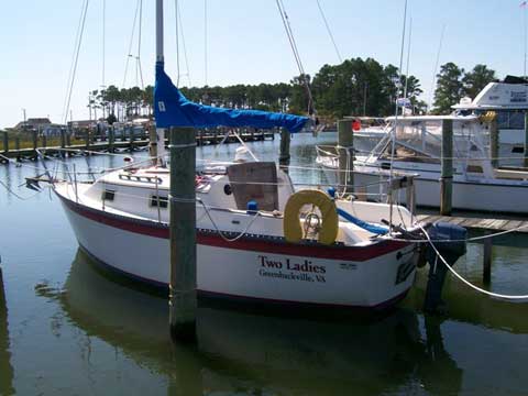 Watkins 25, 1983 sailboat
