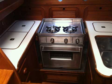 Baba 30', 1984 sailboat
