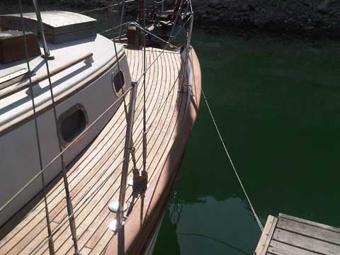 Baba 30', 1984 sailboat
