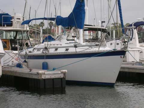 Hunter 34.5, 1984 sailboat