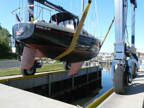 Irwin MK II 28', 1975 sailboat