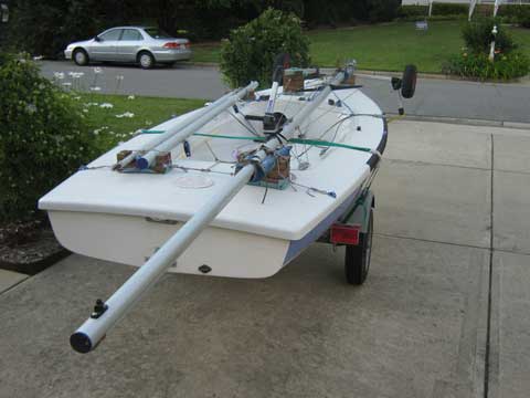 Vanguard Laser 2 (II); 14 ft, 2004 sailboat