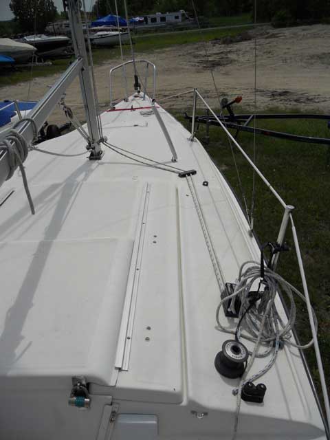 MacGregor 26C, 1994 sailboat