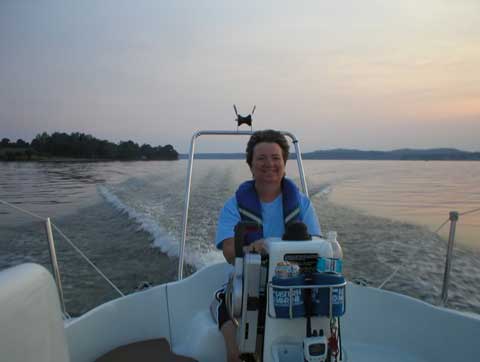 MacGregor 26M, 2005 sailboat