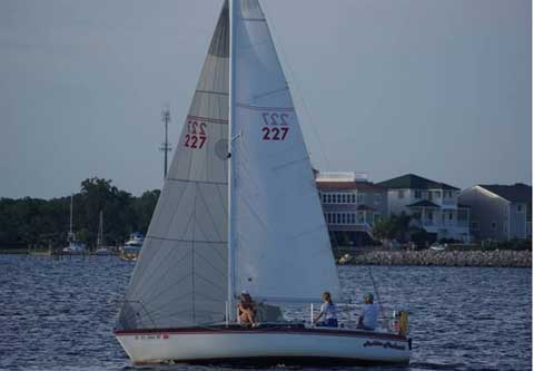 Merit 25, 1981, Fort Walton Beach, Florida sailboat