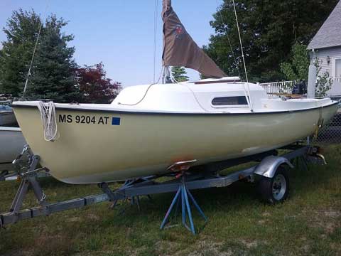 O'day Mariner, 19', 1978 sailboat