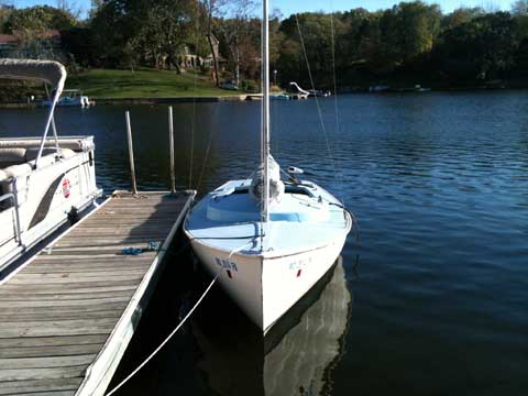 Rhodes 19 Keel Model, 1964 sailboat