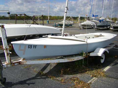6 Snipes, 5 trailers for sale, Carlyle, Illinois sailboat